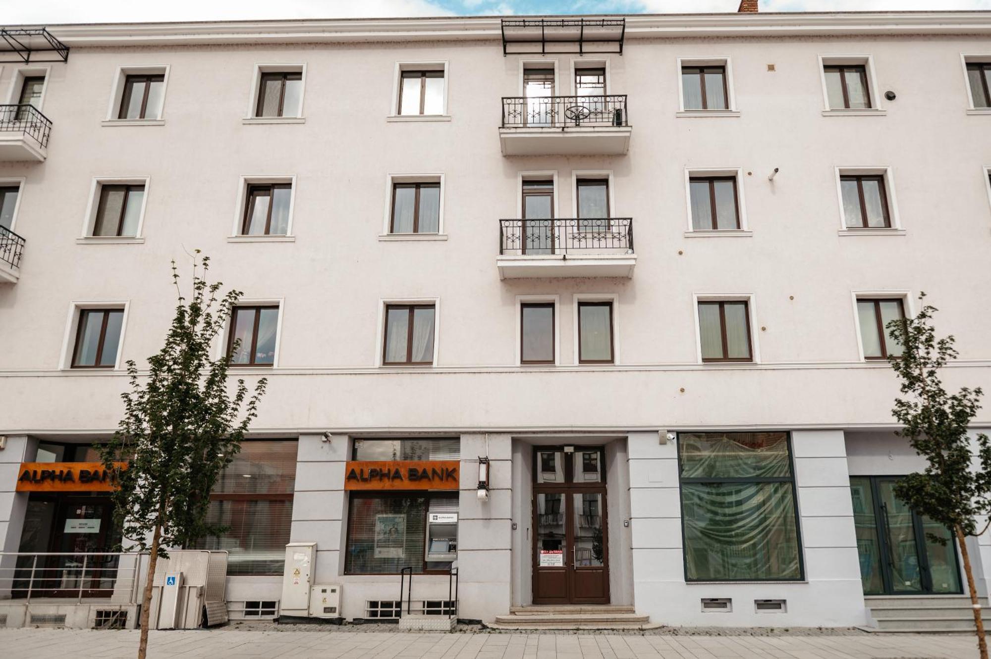 Central Nest Турда Екстериор снимка